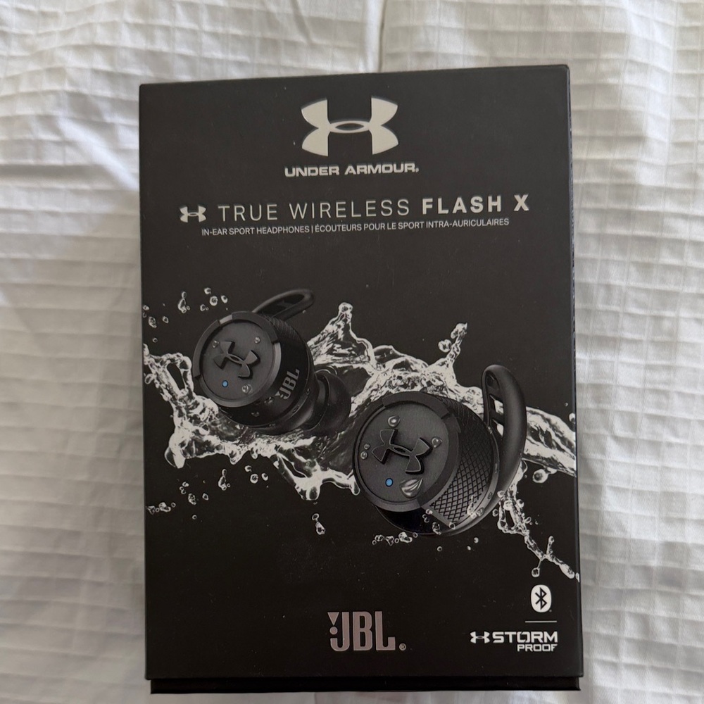 Under Armour Black True Wireless Flash X Earbuds